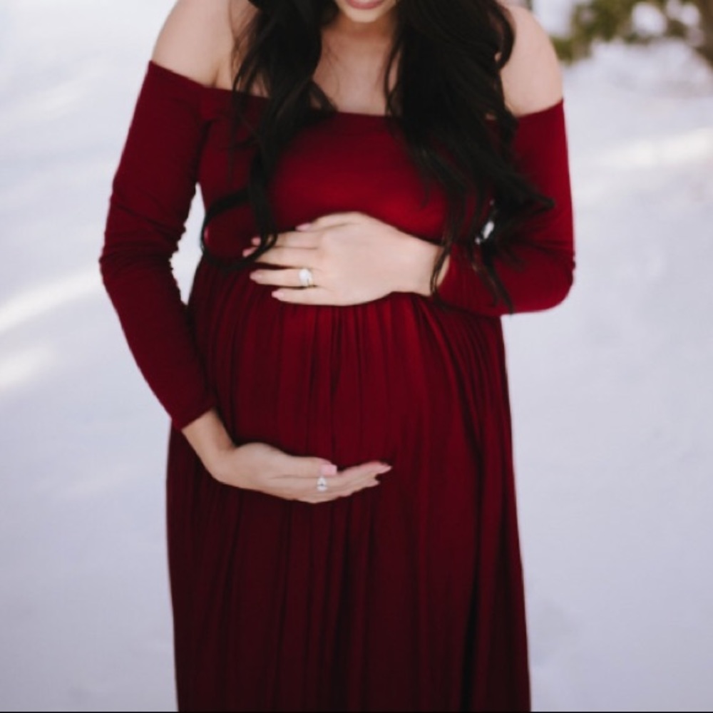 See trendy maternity dress